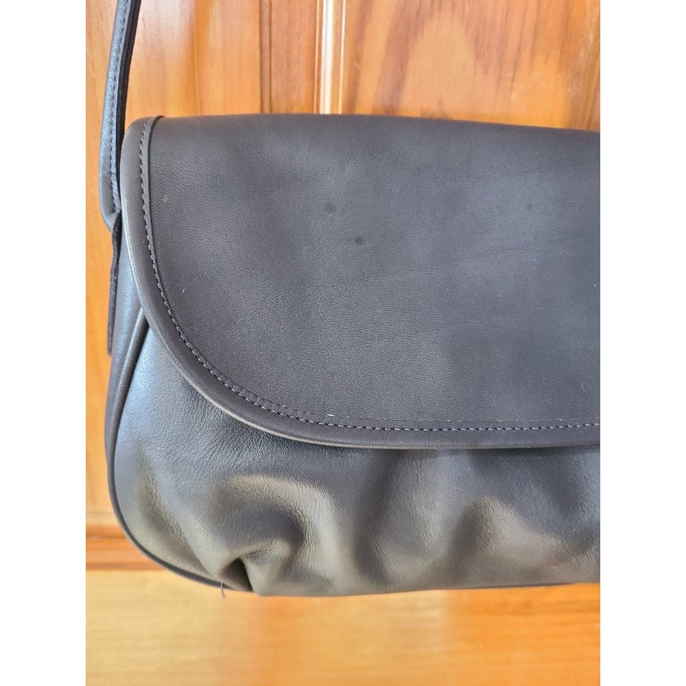 Coach Navy Leather Crossbody Bag - Picture 8 of 11